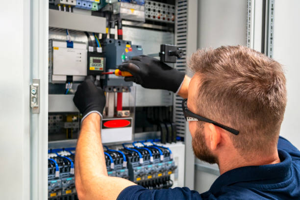 Best Local Electrician Companies  in Oak Point, TX